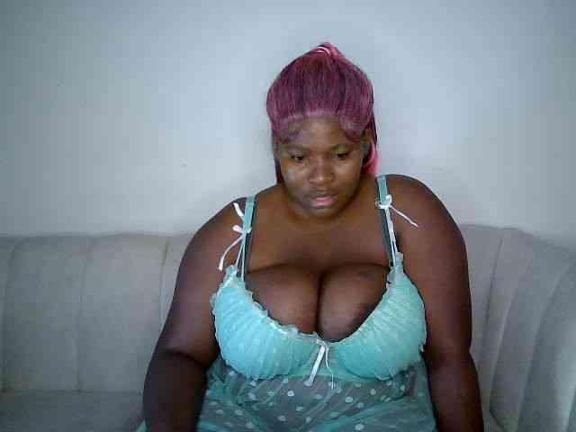 Candyboob webcam
