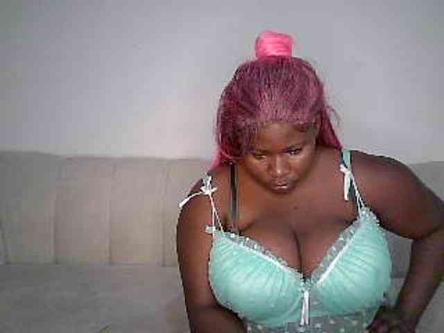Candyboob webcam