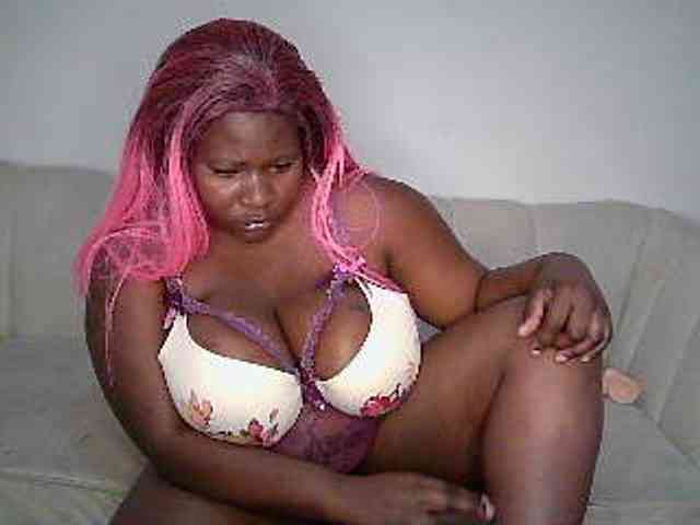 Candyboob webcam