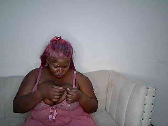 Candyboob webcam