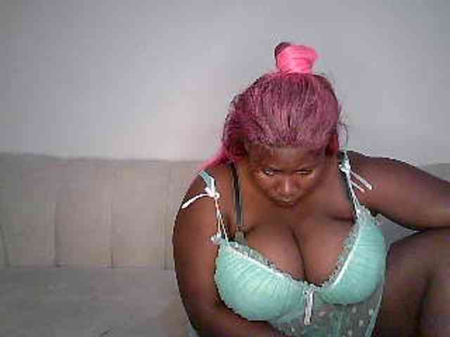 Candyboob webcam