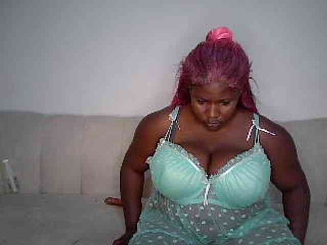 Candyboob webcam