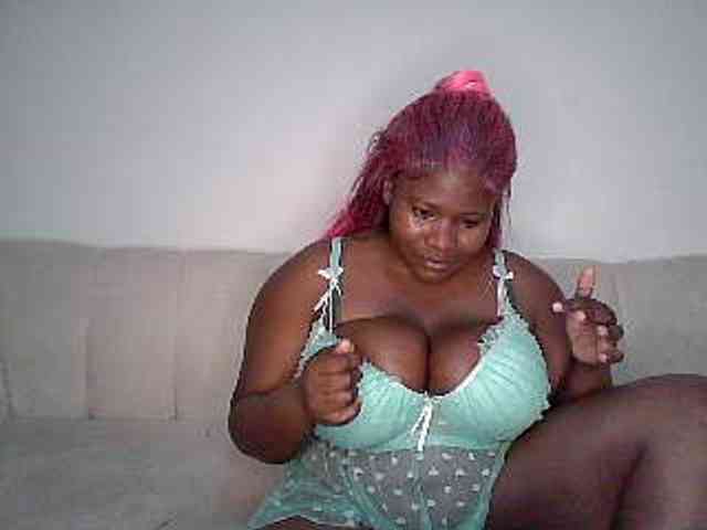 Candyboob webcam