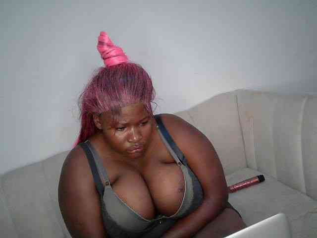 Candyboob webcam