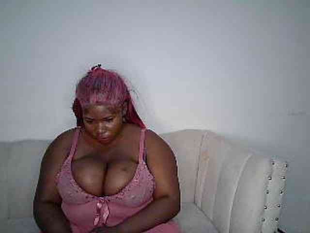 Candyboob webcam