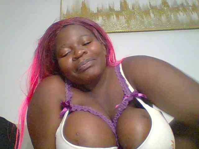 Candyboob webcam