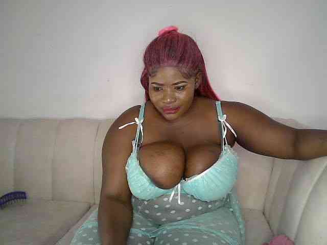 Candyboob webcam