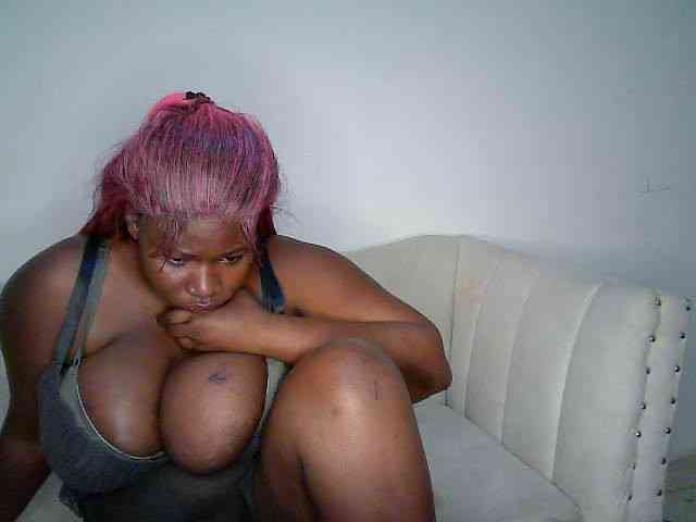 Candyboob webcam