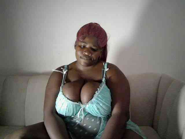 Candyboob webcam