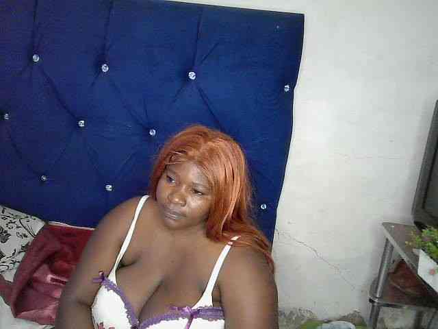 Candyboob webcam