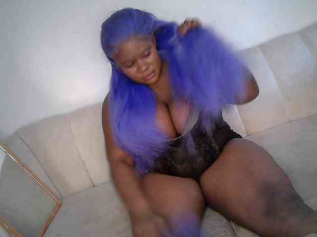 Candyboob webcam