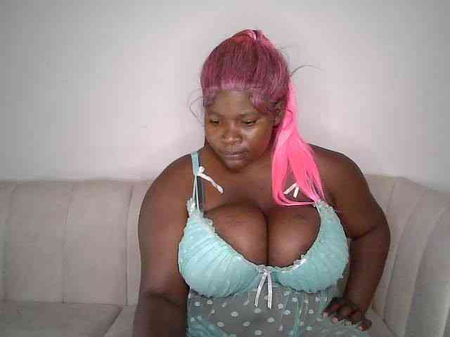 Candyboob webcam