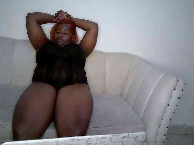 Model: Candyboob