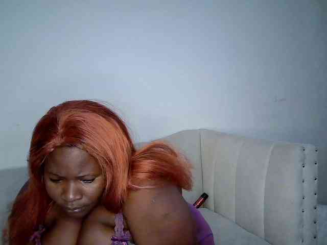 Candyboob webcam