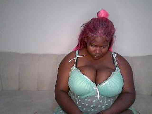 Candyboob webcam