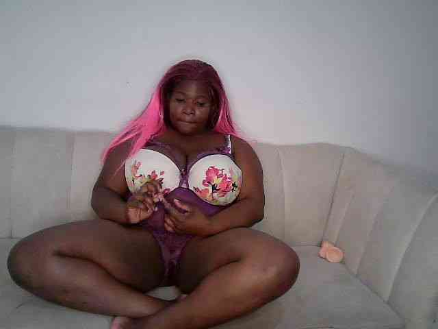 Candyboob webcam