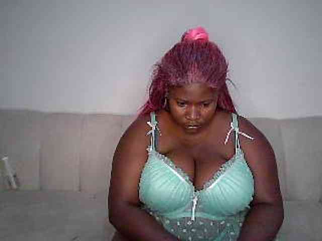 Candyboob webcam