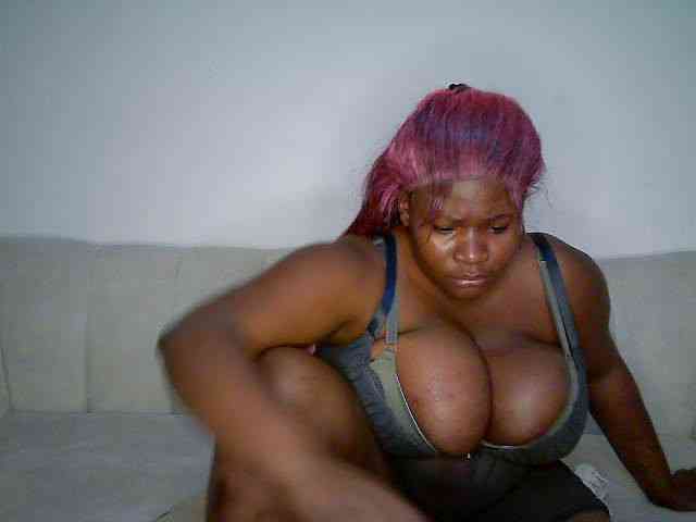 Candyboob webcam