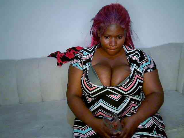 Candyboob webcam