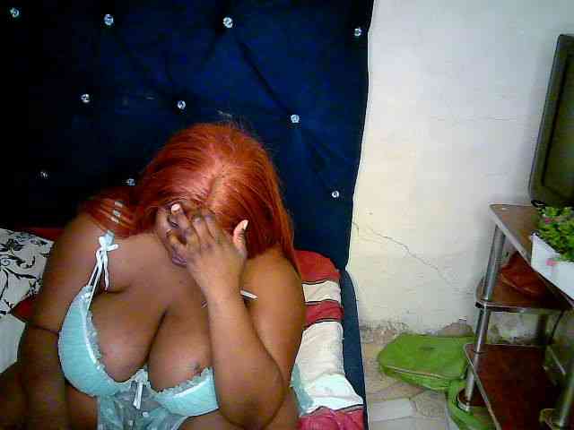 Candyboob webcam