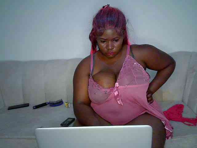 Candyboob webcam