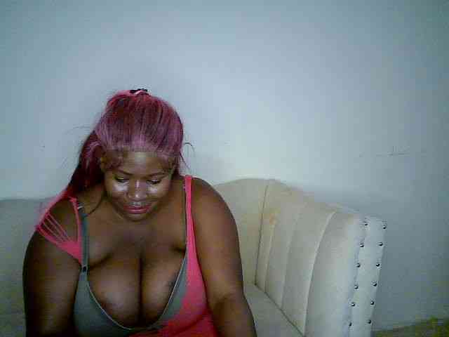 Candyboob webcam