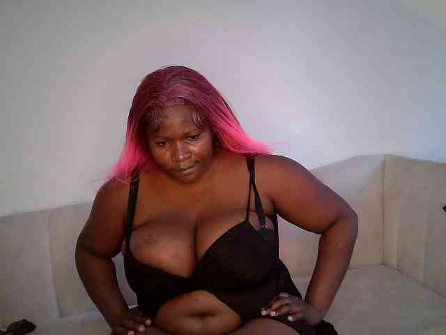 Candyboob webcam
