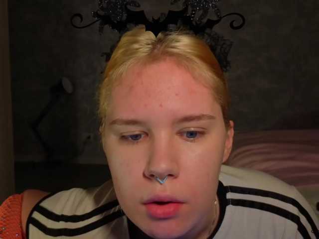 Female-Jesus live cam on BongaCams