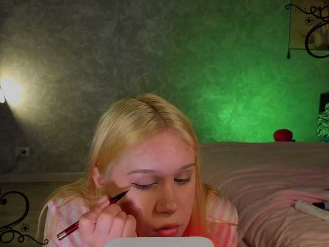 Female-Jesus — live female cam