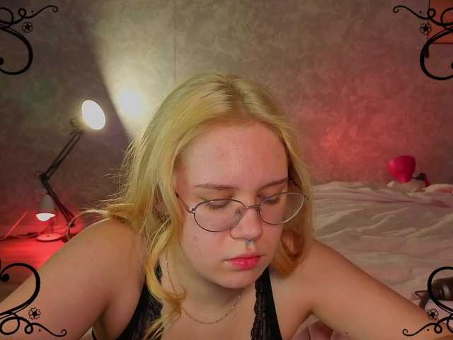 Female-Jesus live cam on BongaCams