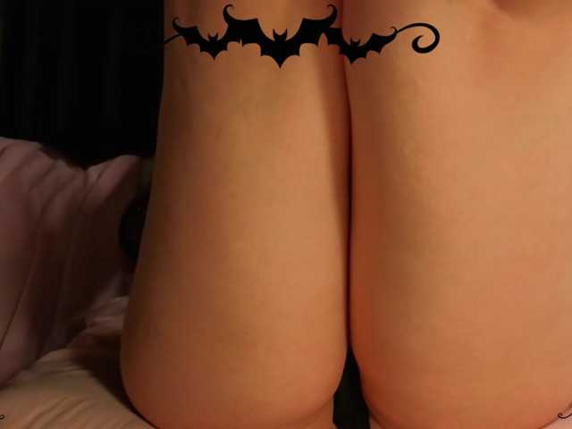Female-Jesus live cam on BongaCams
