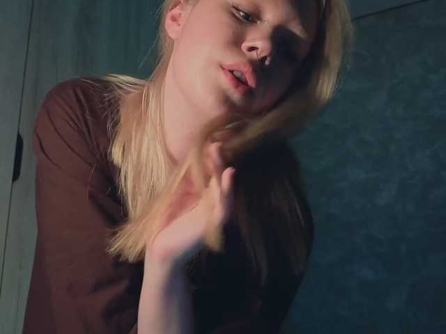 Female-Jesus live cam on BongaCams