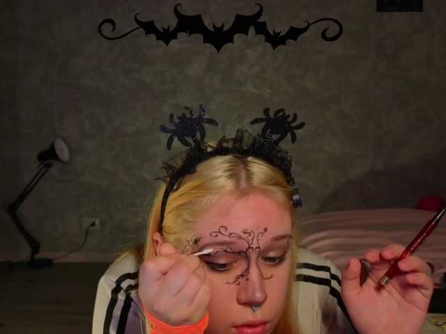 Female-Jesus live cam on BongaCams