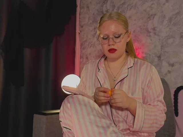 Female-Jesus live cam on BongaCams