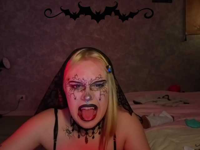 Female-Jesus live cam on BongaCams