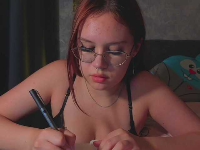 Female-Jesus live cam on BongaCams