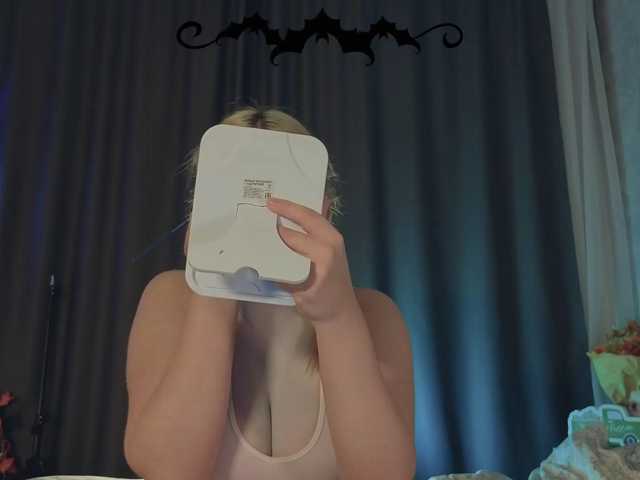 Female-Jesus live cam on BongaCams