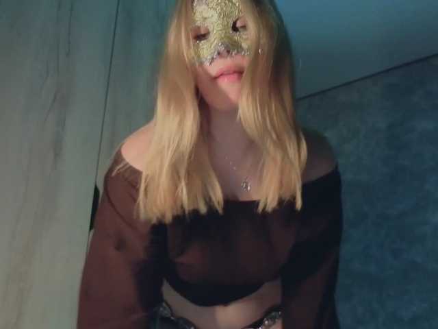 Female-Jesus live cam on BongaCams