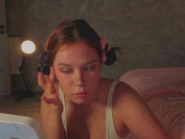 Female-Jesus webcam