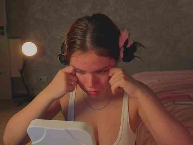 Female-Jesus webcam