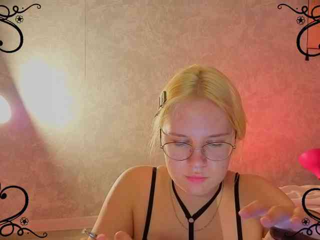 Female-Jesus webcam