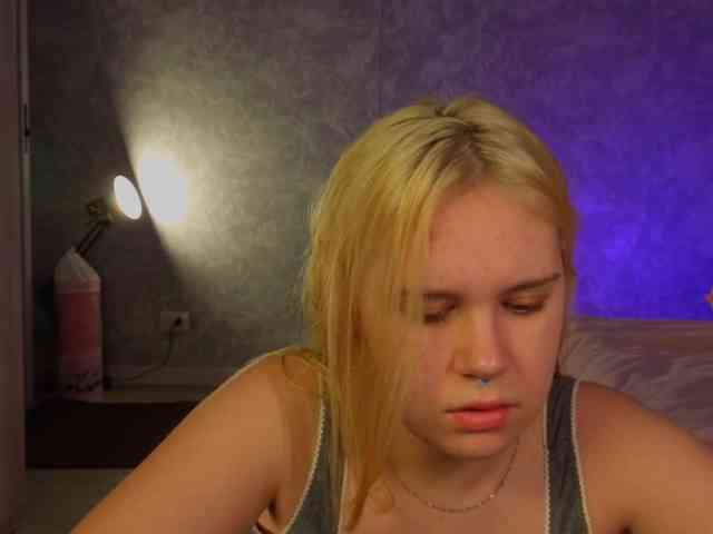 Female-Jesus webcam