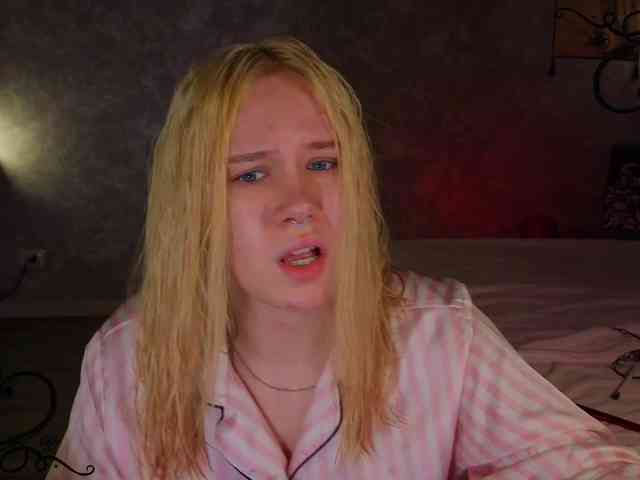 Female-Jesus webcam