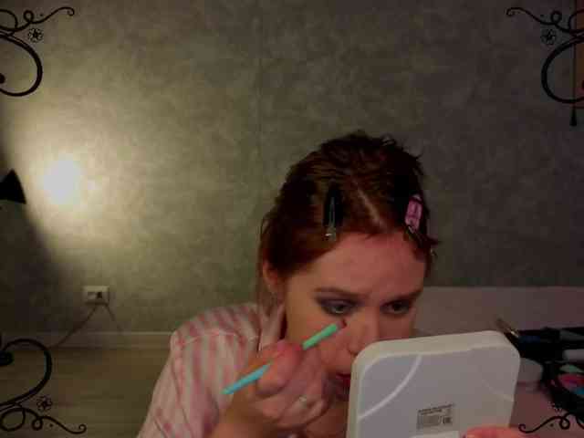Female-Jesus webcam
