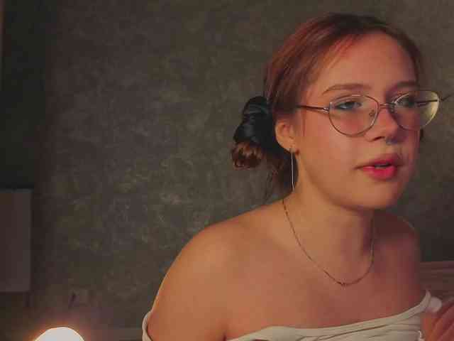 Female-Jesus webcam
