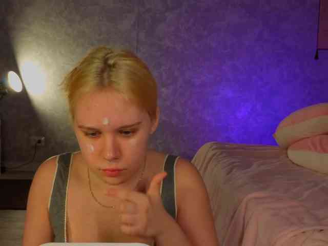 Female-Jesus webcam
