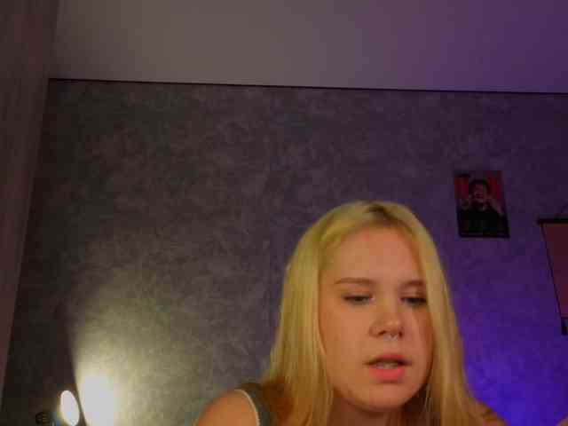 Female-Jesus webcam