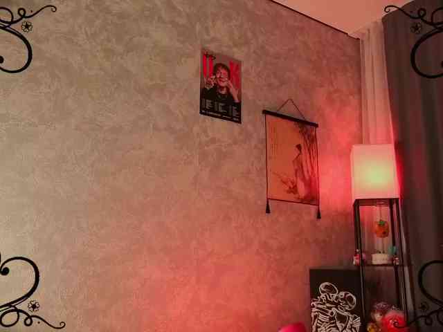 Female-Jesus webcam