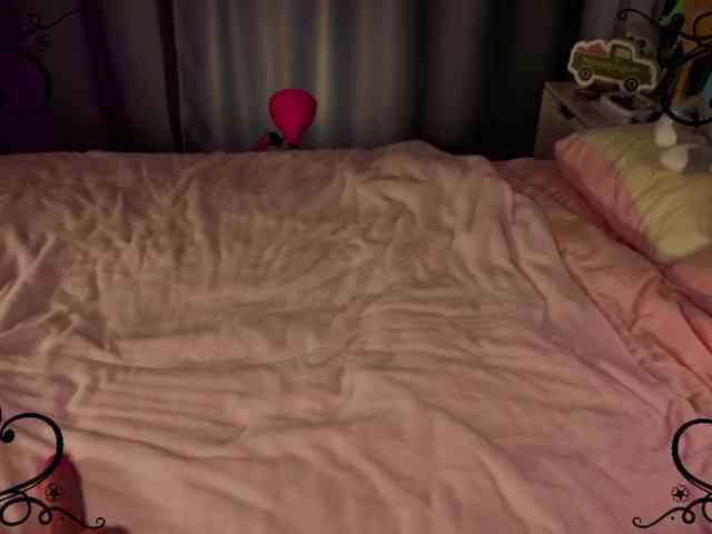 Female-Jesus webcam
