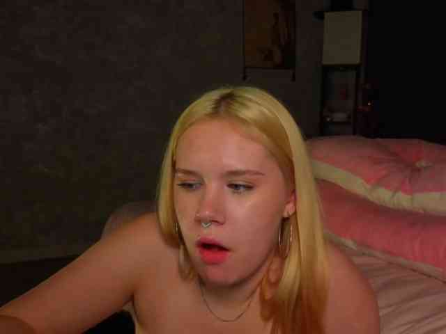 Female-Jesus webcam